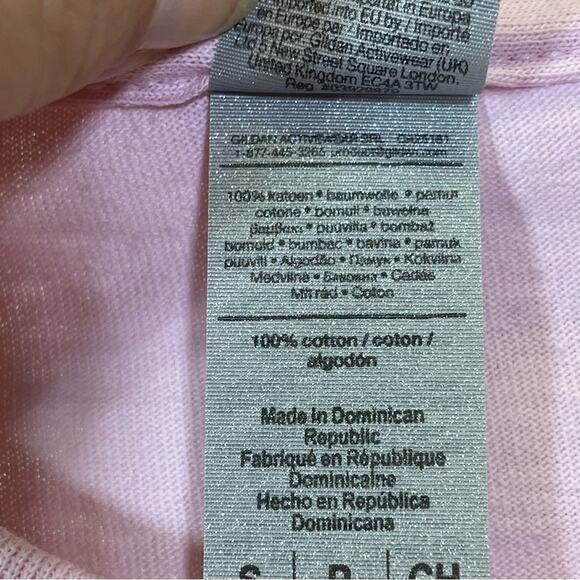 Gildan, Funny Graphic T-Shirt. Size Small. In pristine condition! - Picture 4 of 5